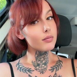 Meet your Posher, Kayli